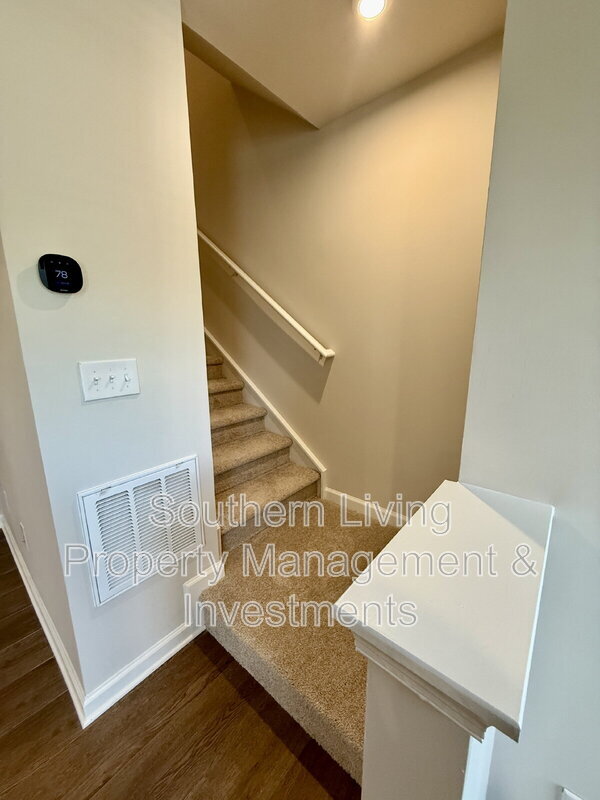 Building Photo - 7726 Capstan Trl