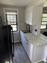 Building Photo - 3243 Floyd Walk