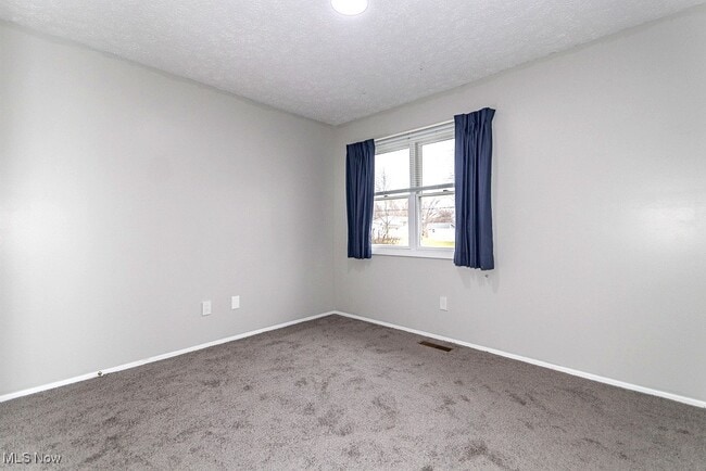 Building Photo - 6330 Cumberland Dr