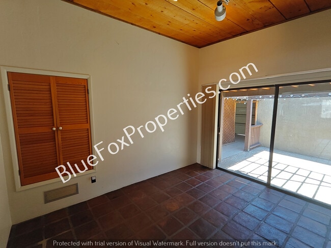 Building Photo - 5867 E Paseo Cimarron