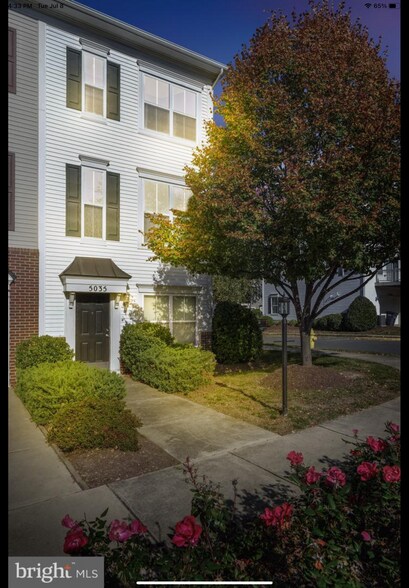 Primary Photo - 5035 Potomac Highlands Cir