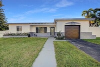 Building Photo - Northeast 169th Street, North Miami Beach, FL 33162 - 3 BR 2 BA single-family home