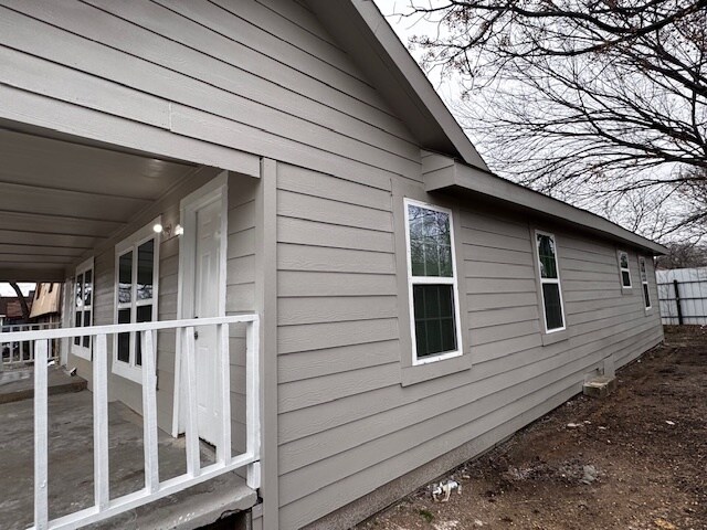 Building Photo - 1510 E Hattie St