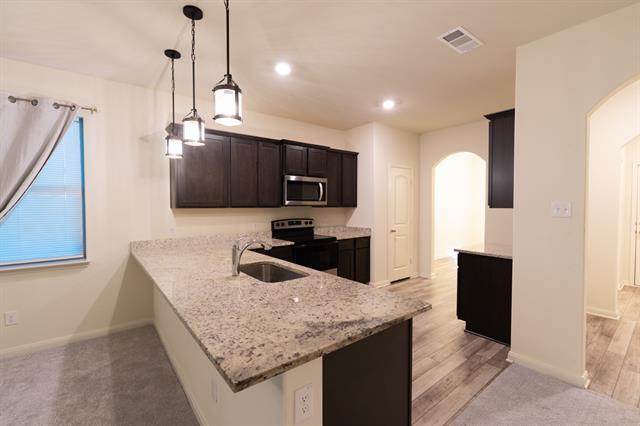 Building Photo - 208 Liberty Ln