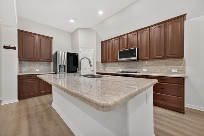 Building Photo - 5607 Granite Falls Ln
