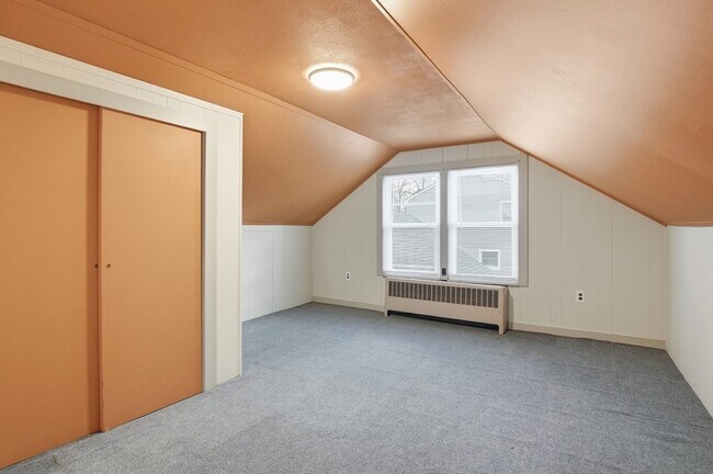 Building Photo - 16 Liberty Dr