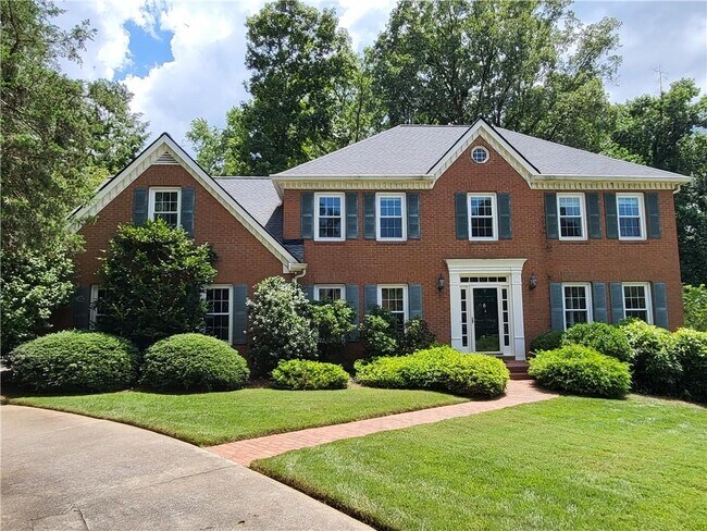 Primary Photo - 2551 Tanager Ct NE