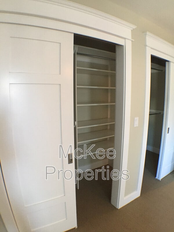 Building Photo - 269 D Ave