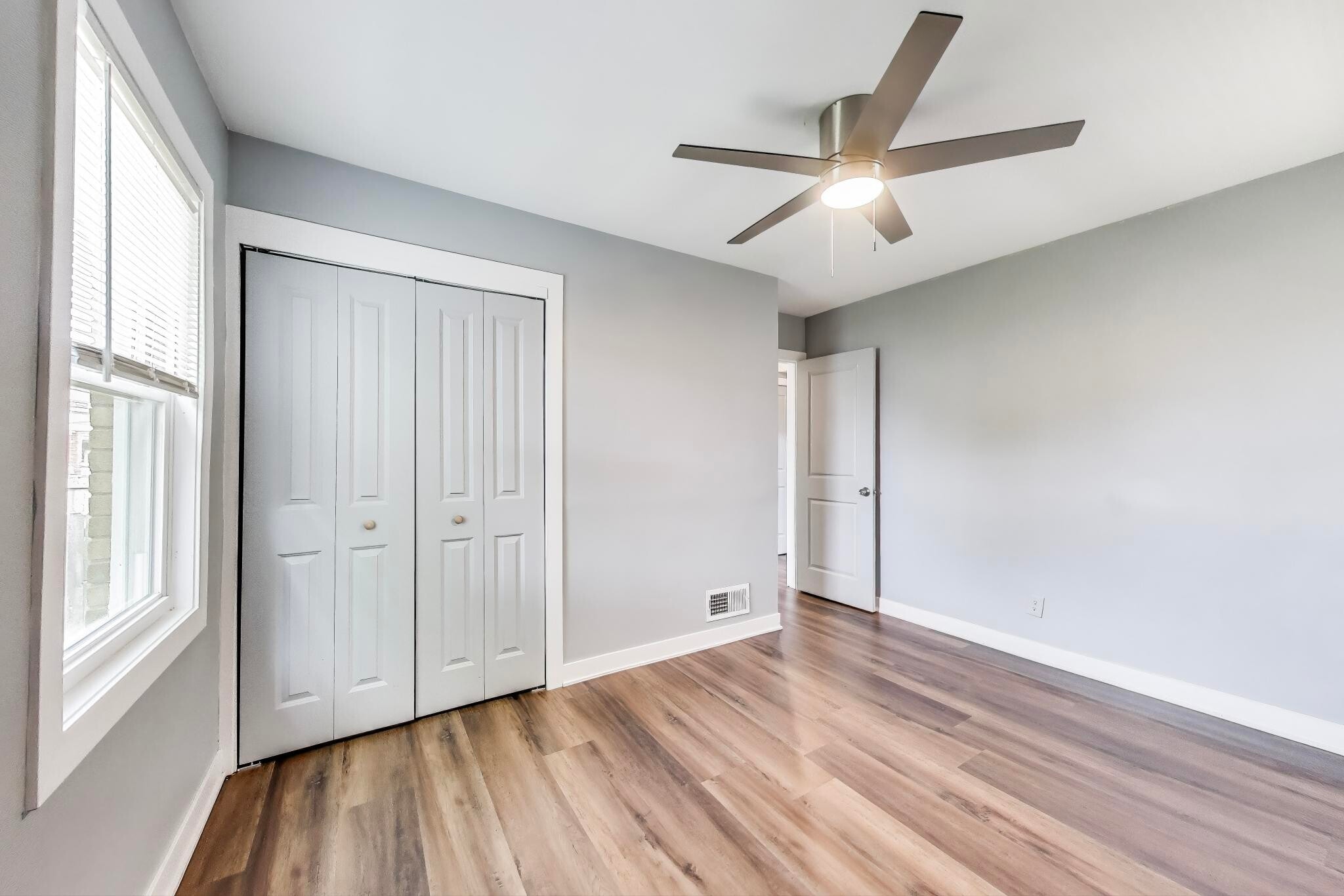 Building Photo - 4118 Prairie Ave