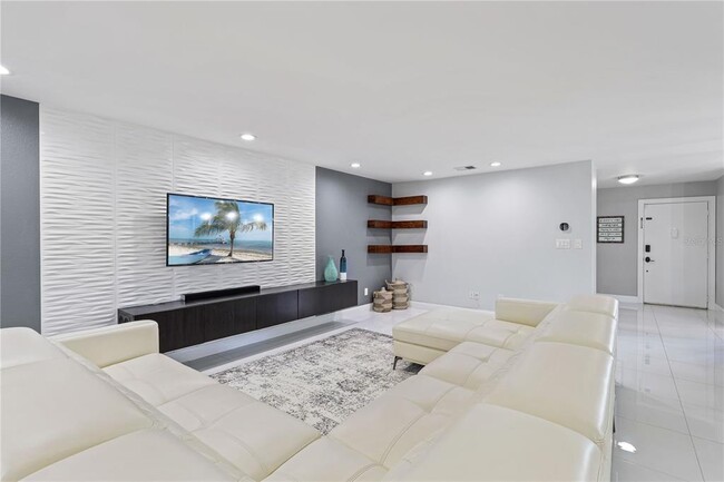 Building Photo - 10303 Lollipop Ln