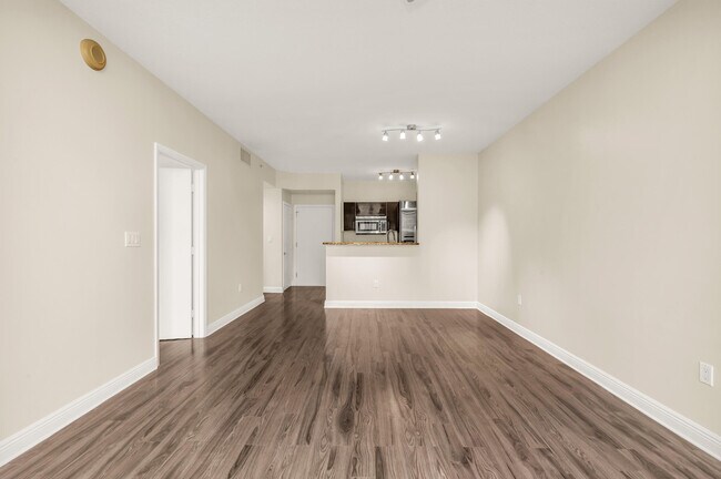 Building Photo - 550 Okeechobee Blvd