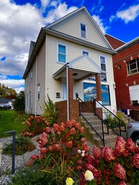 Building Photo - 58 Washington St