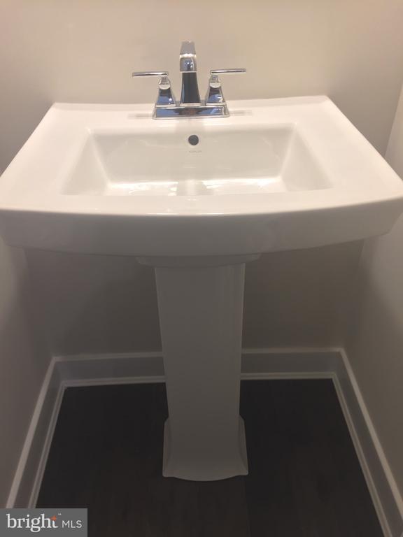 Building Photo - 735 Stonehouse Wy