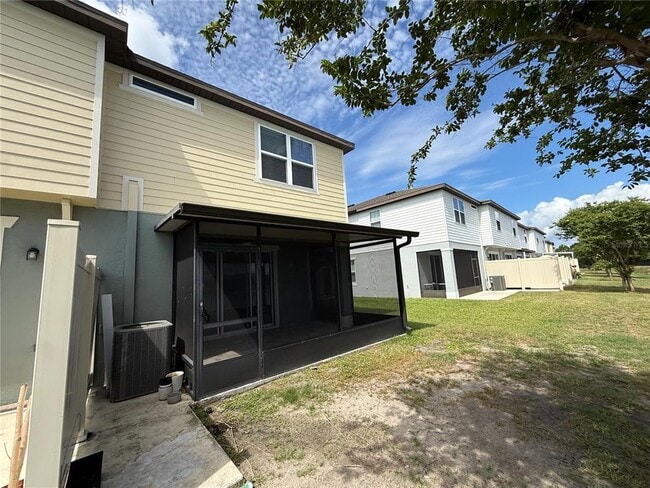 Building Photo - 9154 Hillcroft Dr