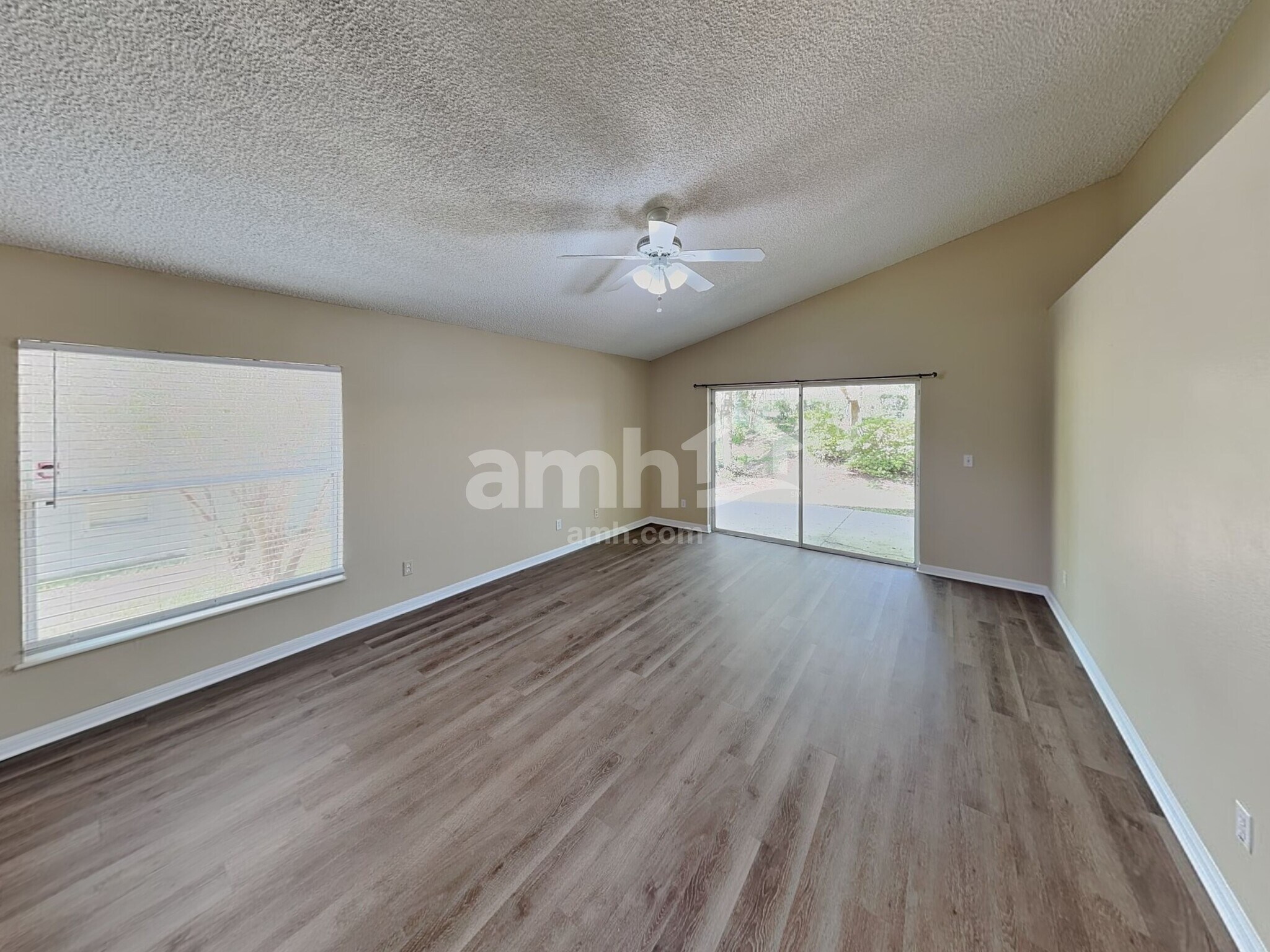 Building Photo - 4012 Waltham Forest Dr