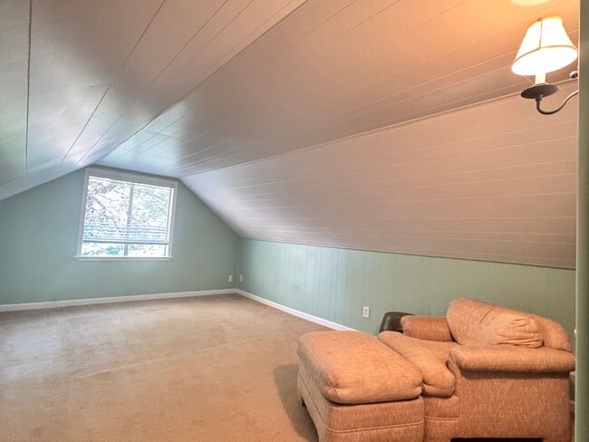 Building Photo - Welcome to this charming 3 bedroom, 2 bathroom house located in  Nevada City