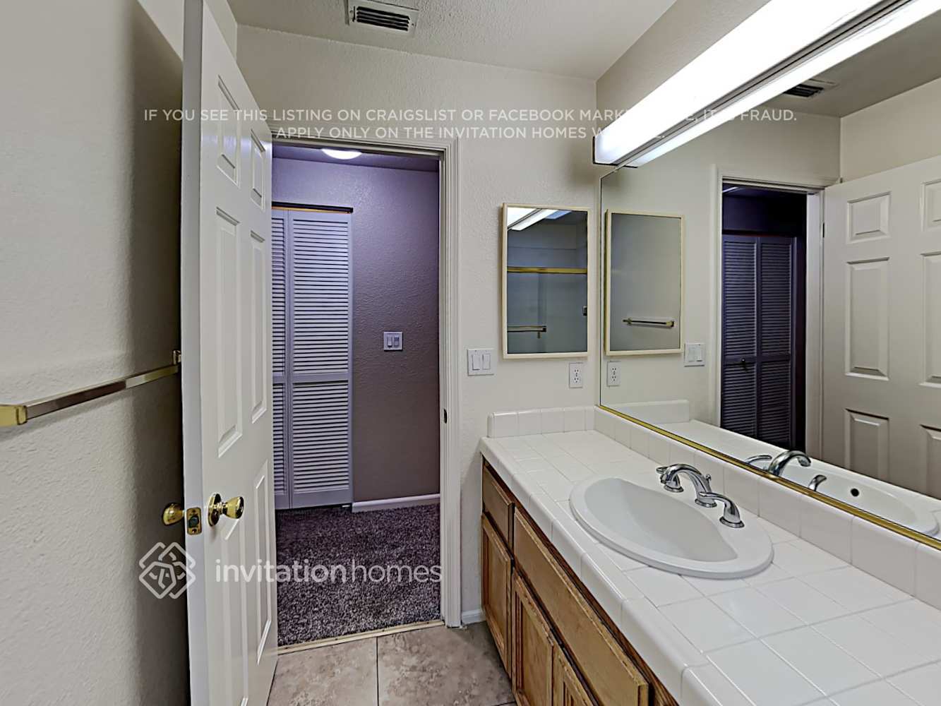 Building Photo - 2245 Fallwater Ln