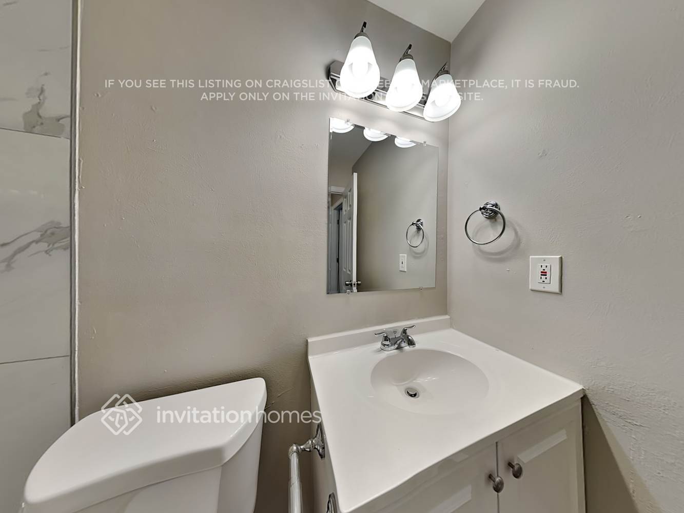 Building Photo - 4464 S Cole Ct