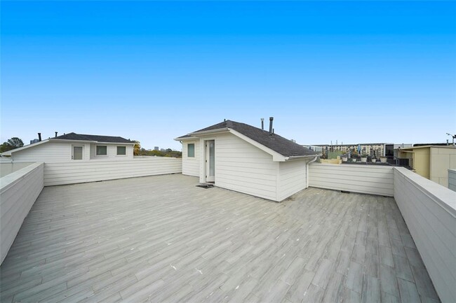Building Photo - 1810 Branard St