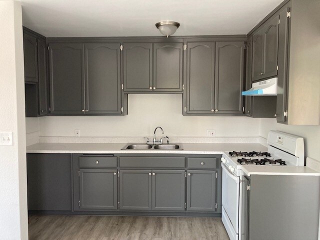 Building Photo - 6835 Gentry Ave