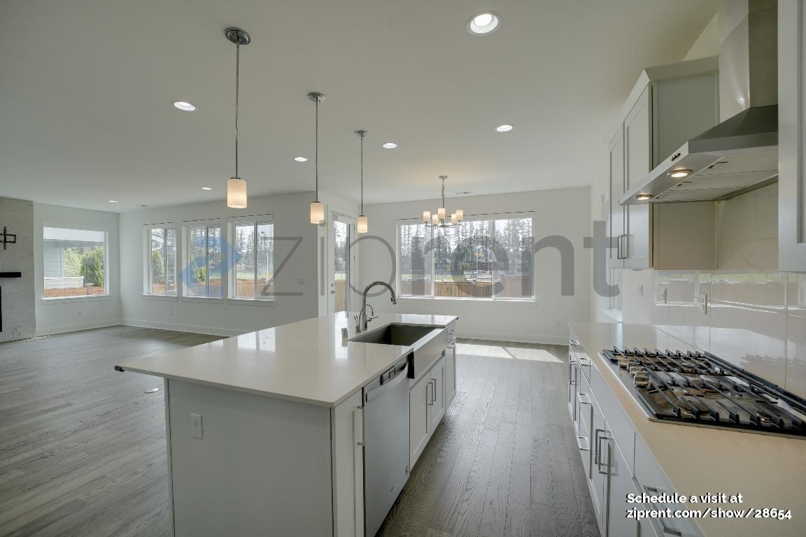 Building Photo - 23625 SE 271st Pl