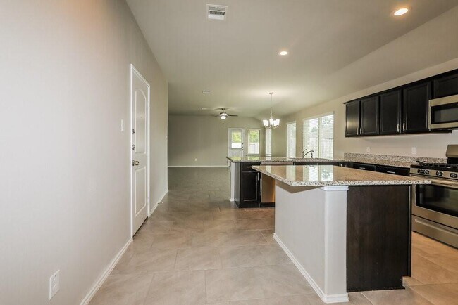 Building Photo - 23906 Paper Birch Ct