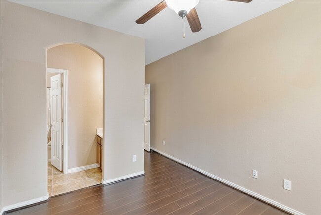 Building Photo - 13814 McKinney Creek Ln