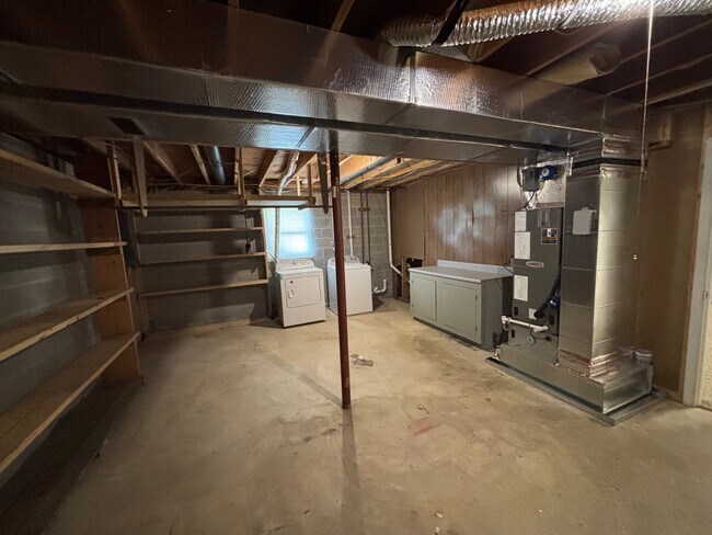 Building Photo - 136 Bayscape Dr