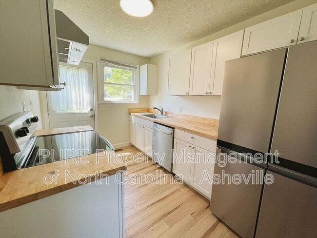 Building Photo - 86 Trowbridge Ln