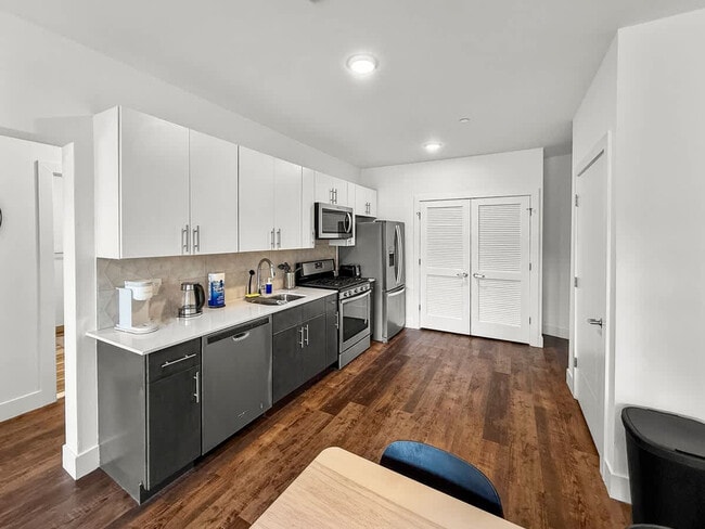 Building Photo - 120333 Germantown Ave