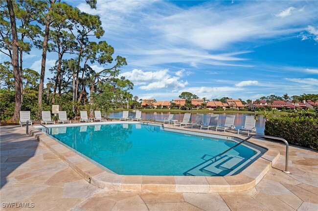 Building Photo - 15330 Cedarwood Ln