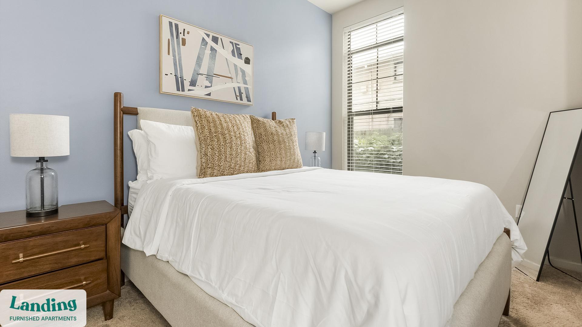 Building Photo - 4050 W Pine Blvd