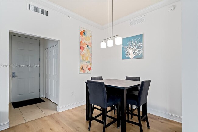 Building Photo - 3001 NE 185th St