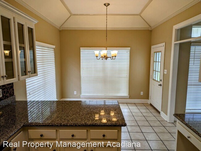 Building Photo - 4 br, 2 bath House - 211 Sundown Ln.