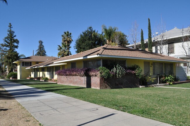 Building Photo - 560 Cajon St