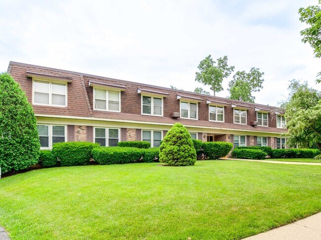 Primary Photo - 350 Brainerd Ave