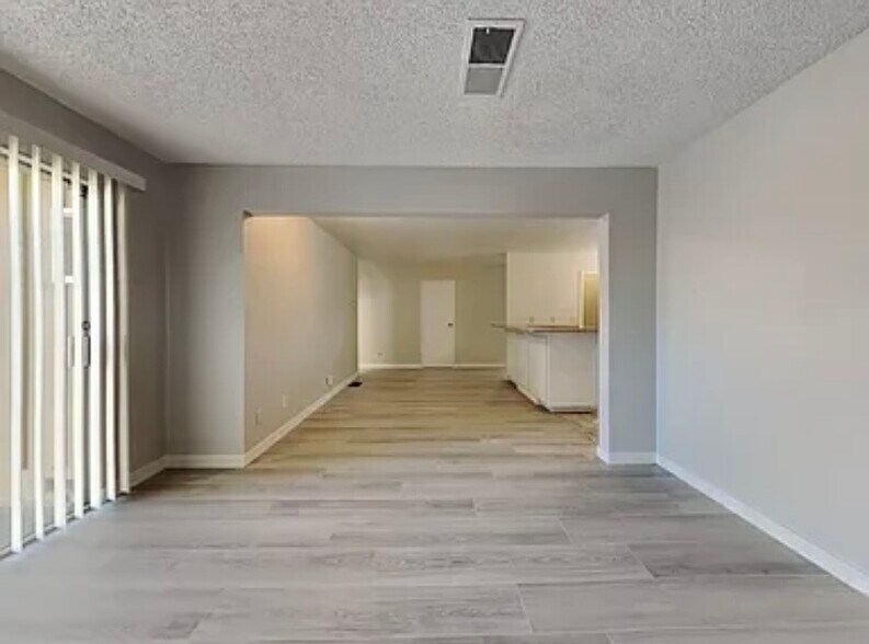 Building Photo - 2518 Hastings Way