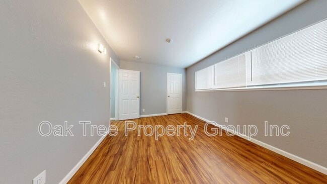 Building Photo - 623 F St