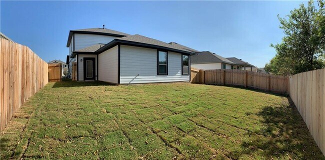 Building Photo - 1317 Ambler Dr