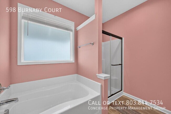 Building Photo - 598 Burnaby Ct