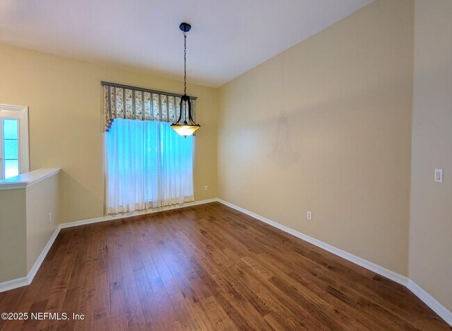 Building Photo - 12983 Quincy Bay Dr