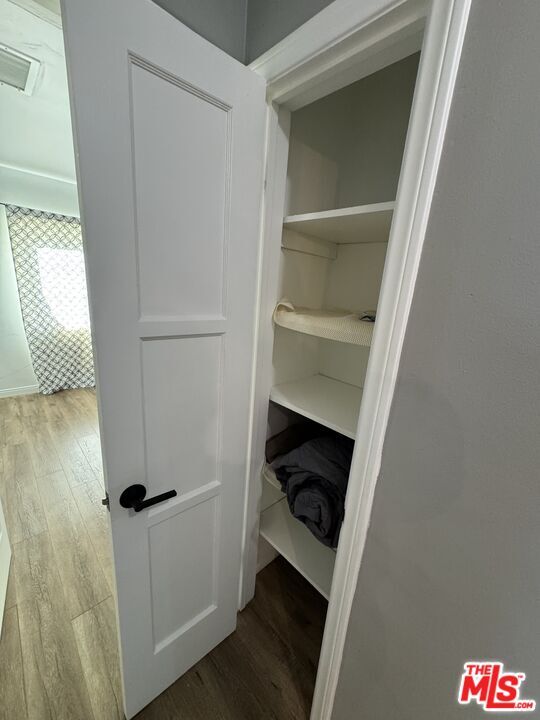 Building Photo - 446 N California St