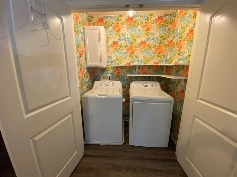 Building Photo - 764 Dove Tree Ln