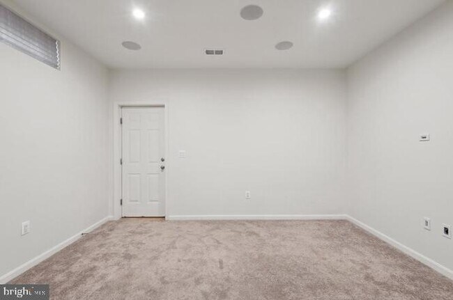 Building Photo - 7810 Bexley Ln
