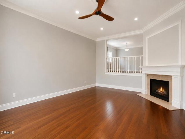 Building Photo - 352 S Orange Grove Blvd