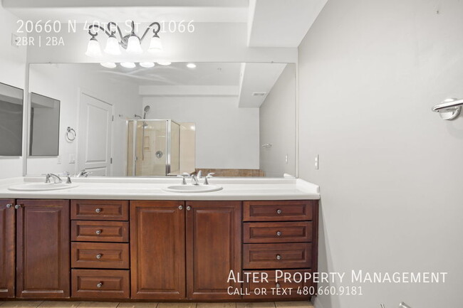 Building Photo - 20660 N 40th St