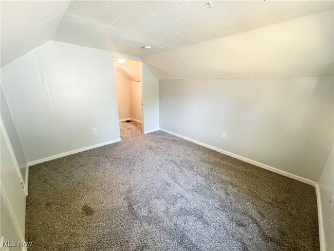 Building Photo - 2290 Suncrest Dr
