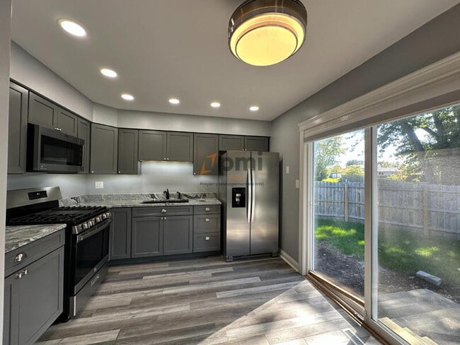 Building Photo - 2608 Morningside Dr