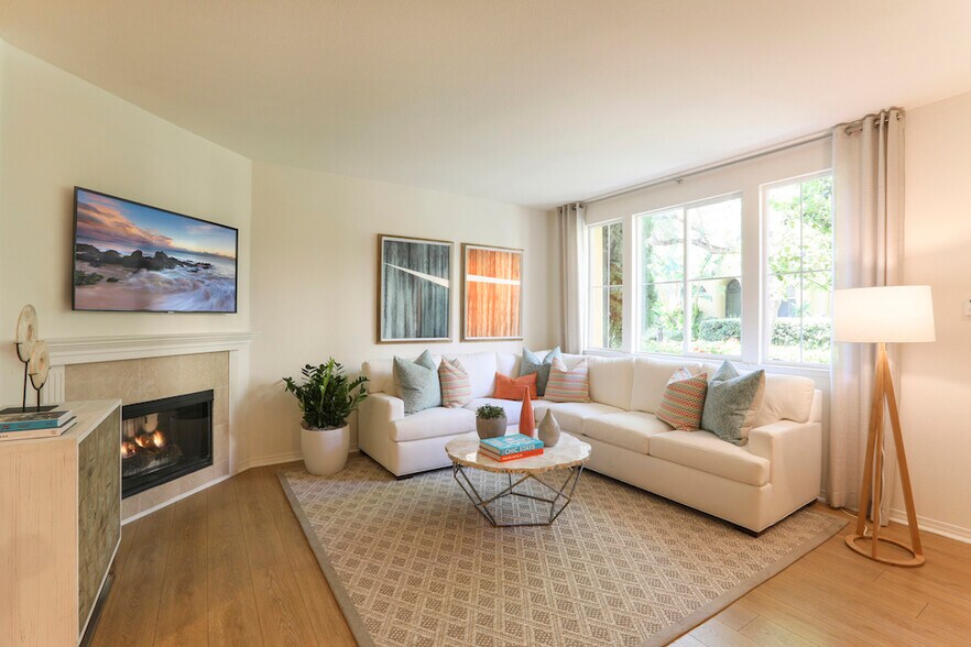 Newport Bluffs Apartment Village 100 Vilaggio Newport Beach CA 92660