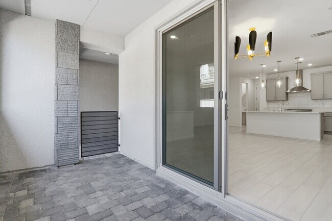 Building Photo - Experience refined living in this beautifully appointed 3-bedroom, 2.5-bathroom townhome spanning...